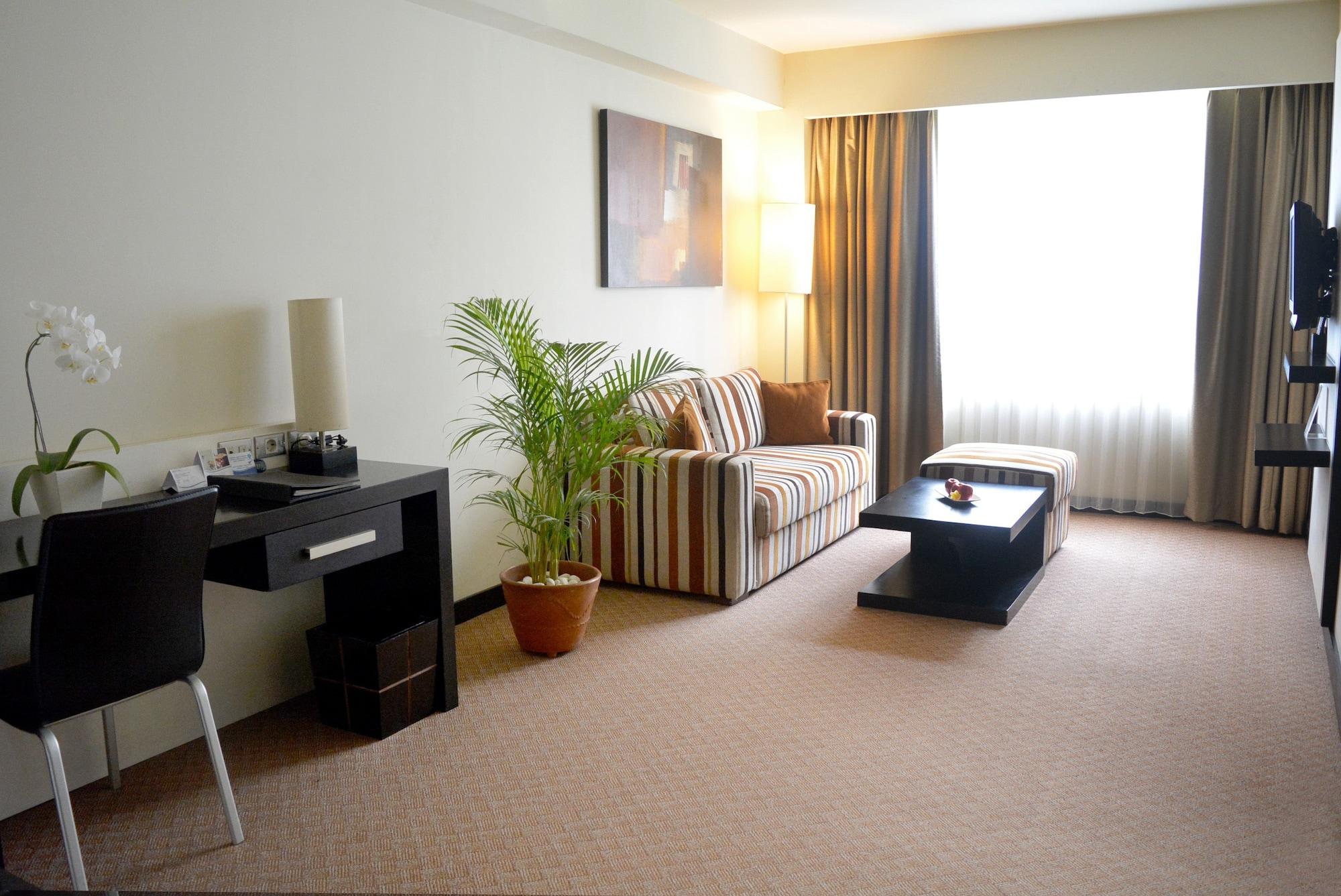 Aston Denpasar Hotel & Convention Esterno foto