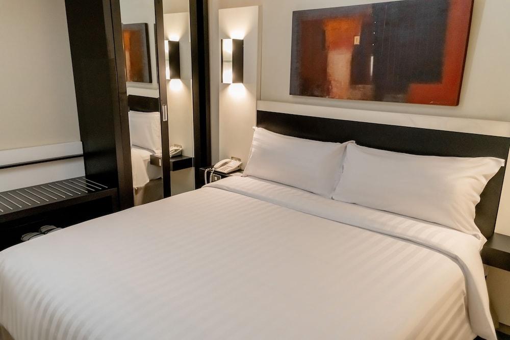Aston Denpasar Hotel & Convention Esterno foto